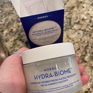 Korres Hydra-Biome Probiotic Superdose Face Mask